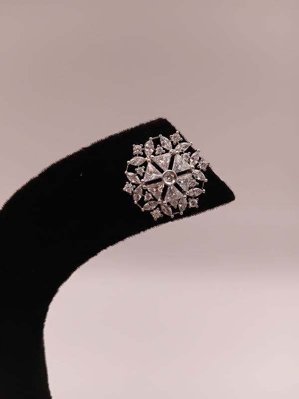 Floral silver stud earring