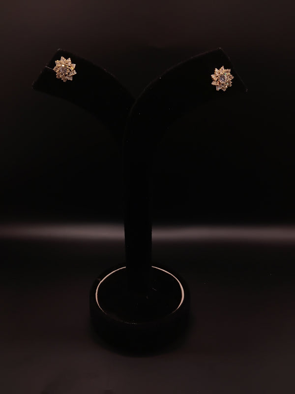 Stunning floral-inspired stud