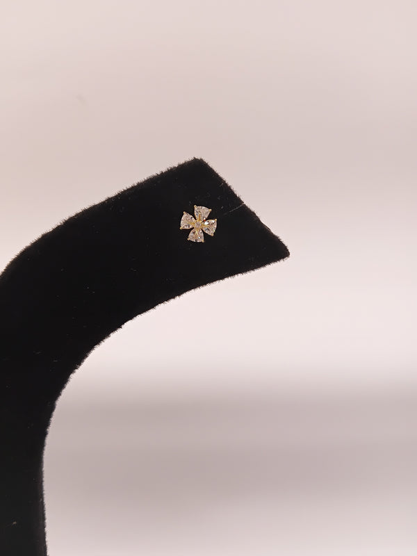 Elegant stud earring