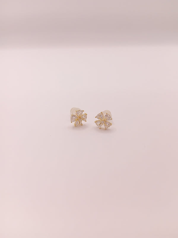 Elegant stud earring