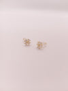 Elegant stud earring