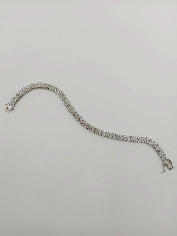 Aurora Twist Bracelet