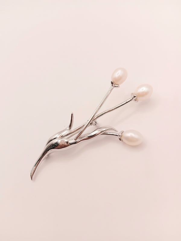 92.5 Silver Pearl Brooch