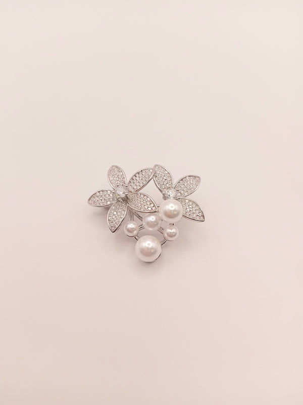 92.5 Silver Pearl Brooch