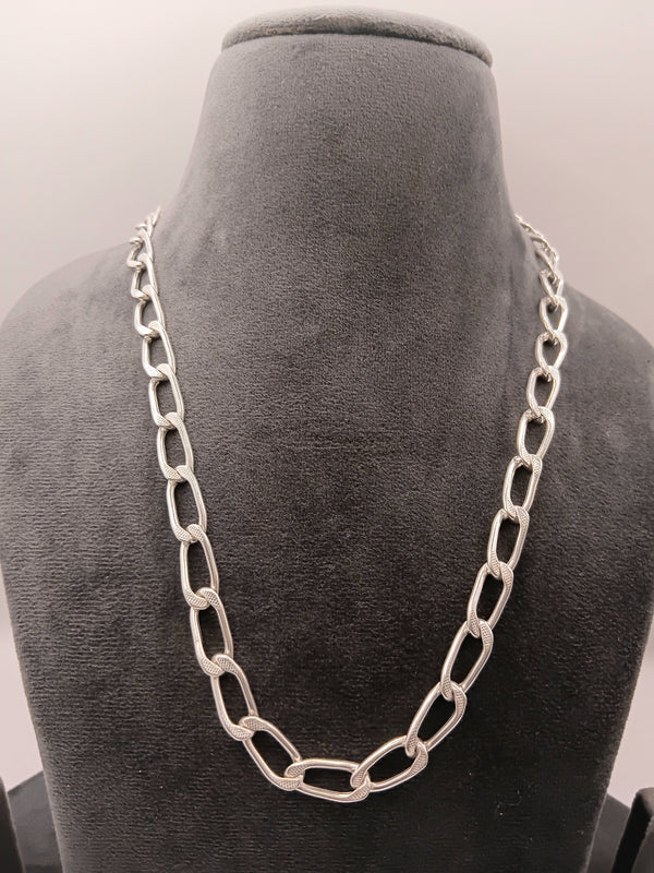 92.5 Silver Figaro chain